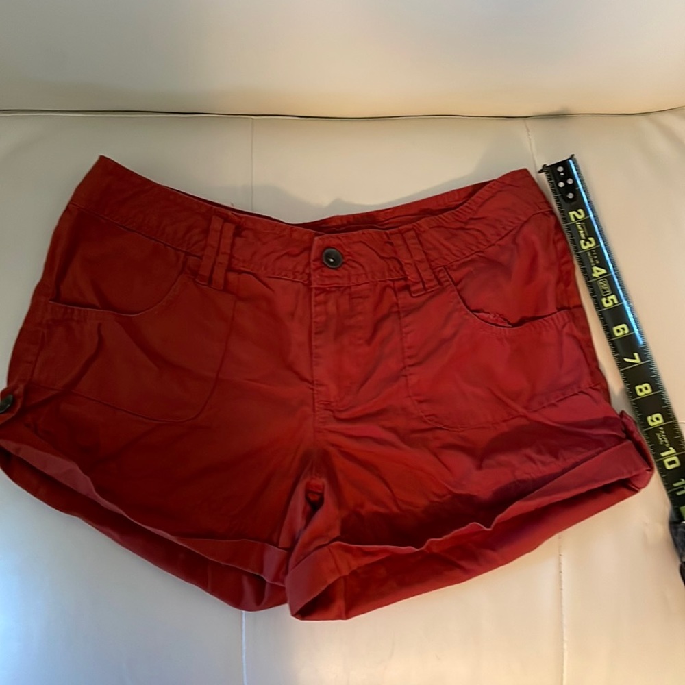 Dollhouse shorts size 9 regular